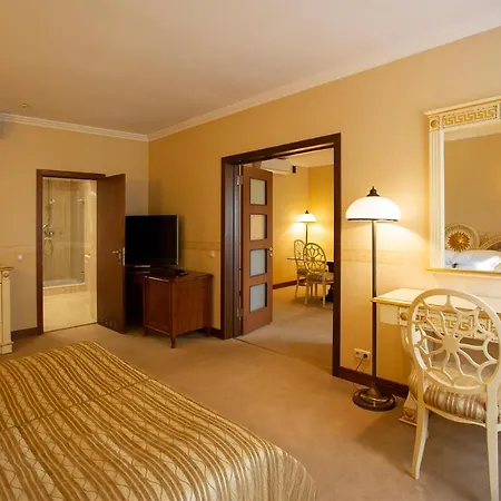 Navaria Nova Hotel Navariya
