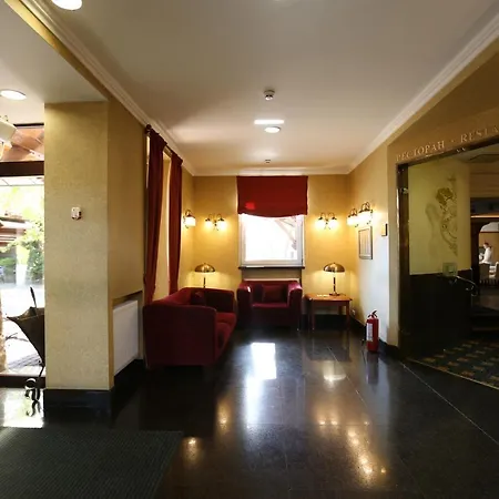 Navaria Nova 4*