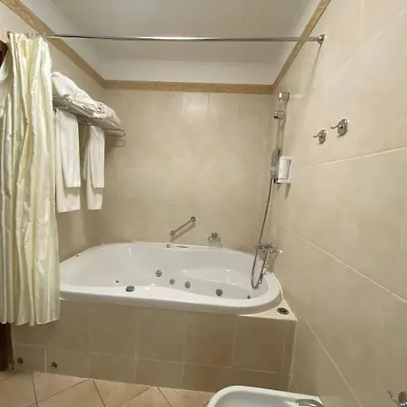 Navaria Nova 4*